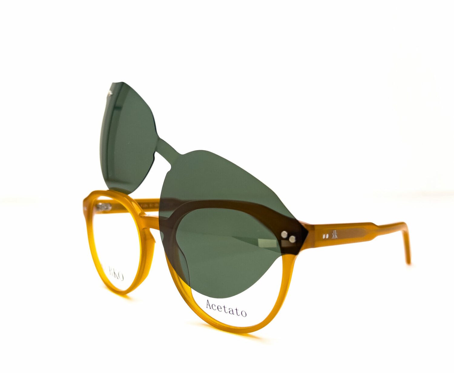 V124 BABIECA CL13 CAMEL  CLIP-ON